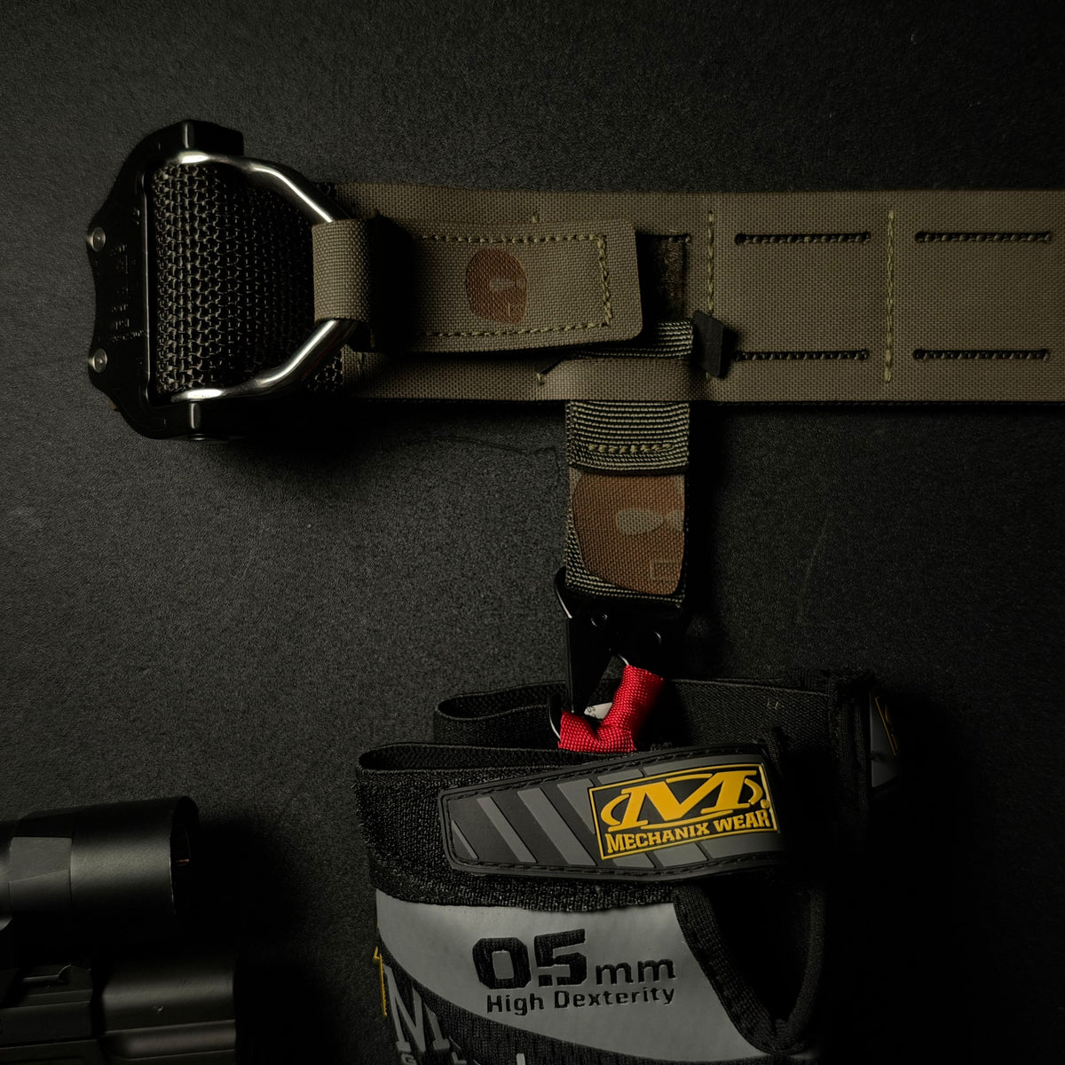 BELT HANGERZ